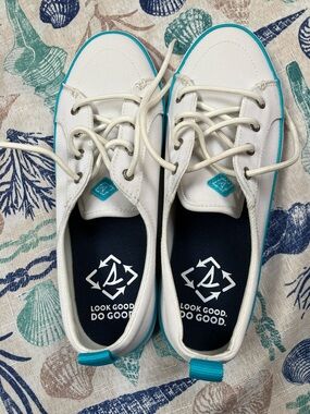 Sperry White Canvas Sneakers with Teal Trim
